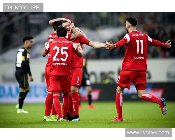 足球与NBA星耀之路:跨界运动员如何在两个世界闪耀光芒 足球与NBA星耀之路:跨界运动员如何在两个世界闪耀光芒