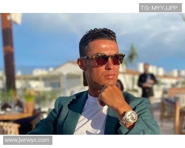 全球足坛最贵球员身价解析及其转会背后的市场动态分析 全球足坛最贵球员身价解析及其转会背后的市场动态分析